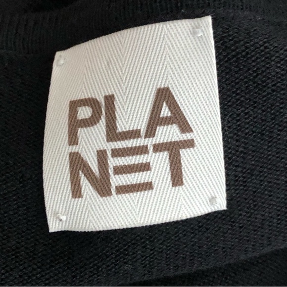 Planet, black and gray color block oversized sweater - Picture 3 of 9